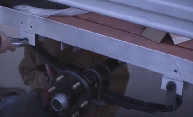 Install an Axle on the Trailer