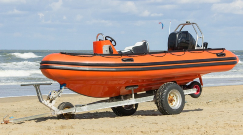 boat trailer with tires