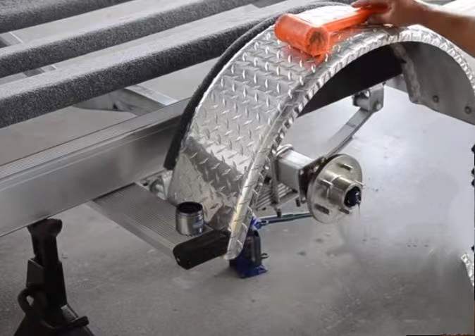 trailer hub